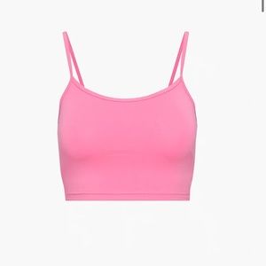 NWOT Aritzia TNA Crop Top